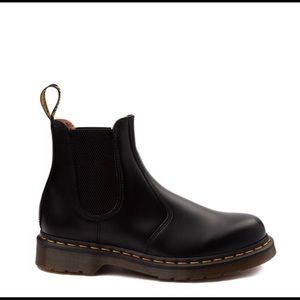 Doc Marten Chelsea Boots